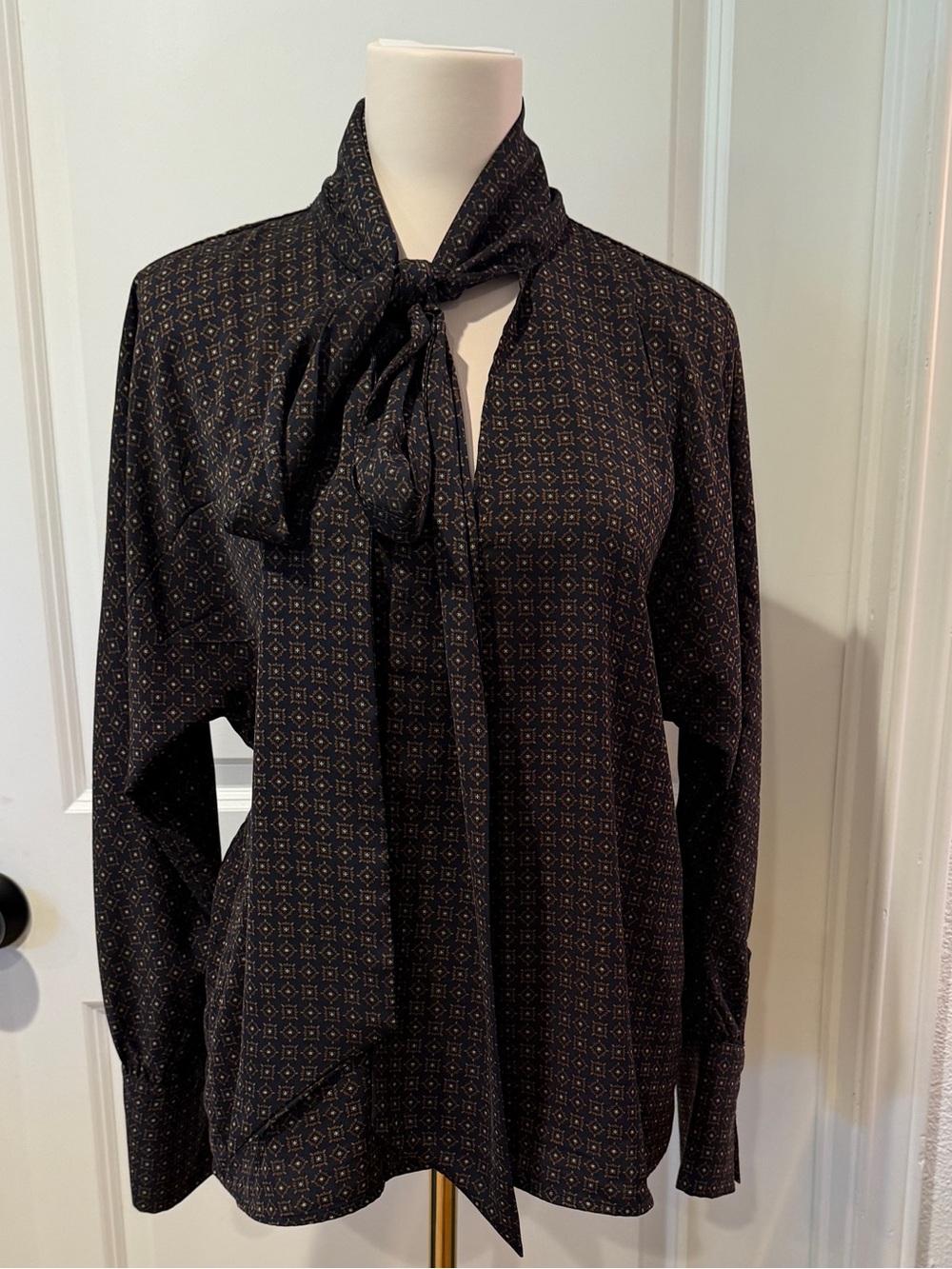 Women's Banana Republic Navy Geometric Tie-Neck Blouse